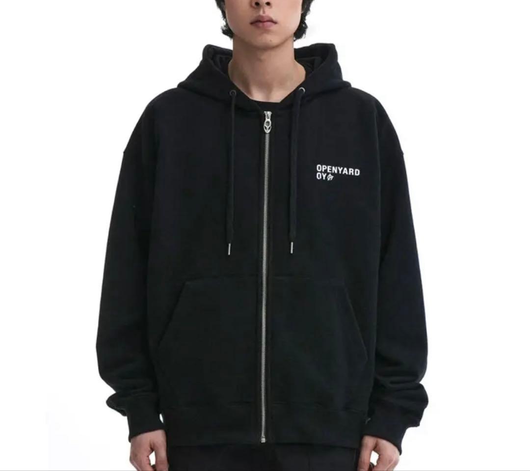 OY/オーワイ　ロゴラインストーン ジップアップパーカー