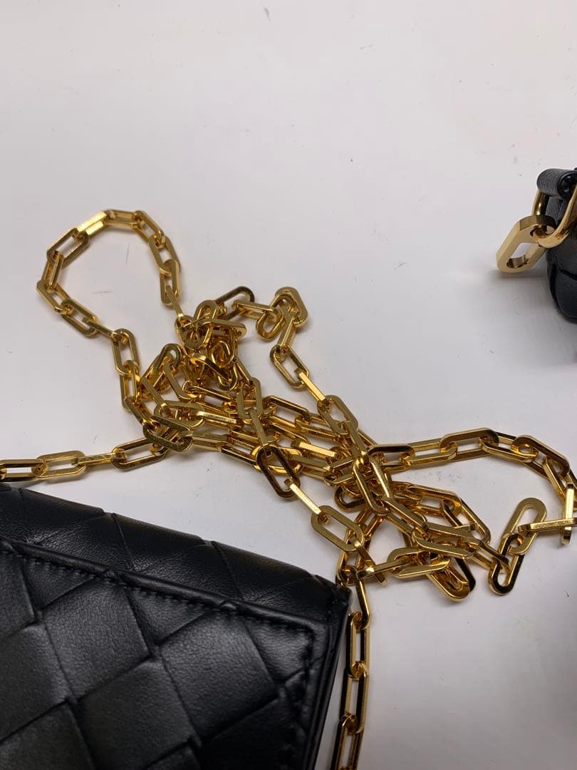 超美品　BOTTEGA VENETA Card Case On Chain