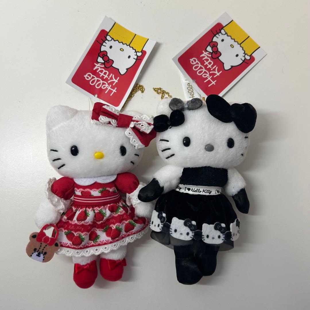 ハローキティ展 マスコットキーホルダー いちごドレス モノトーン