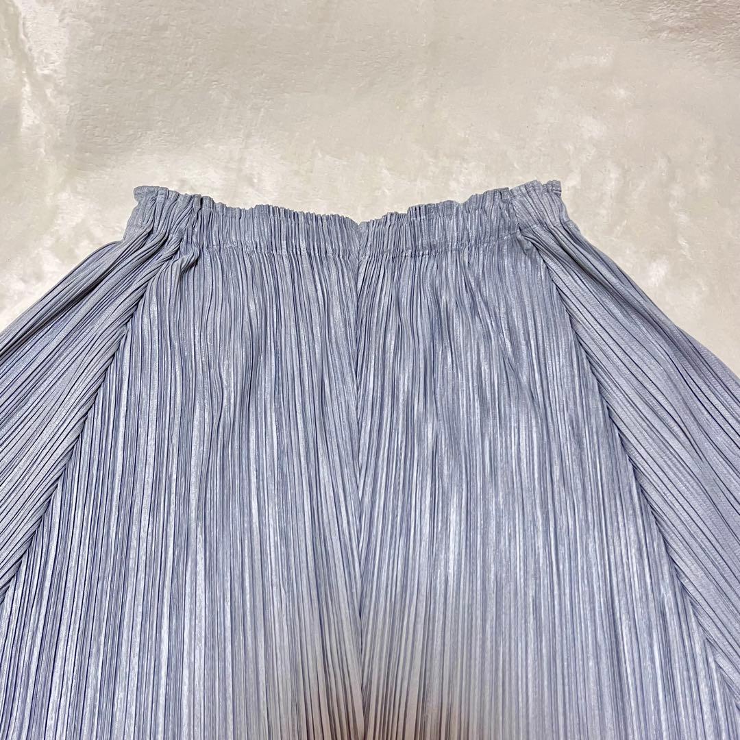 ISSEY MIYAKE イッセイミヤケ プリーツプリーズ シルバー スカート