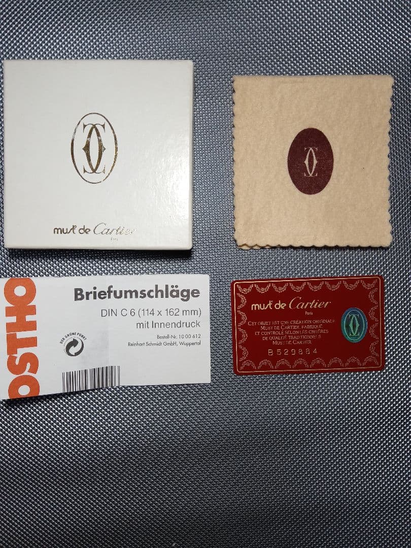 Cartier バーガンディ ケース