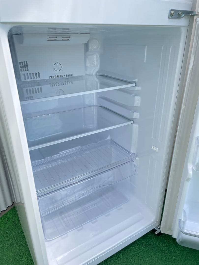 823 ユーイング 140L 2ドア冷蔵庫 ホワイト ファン式 自動霜取り 単身