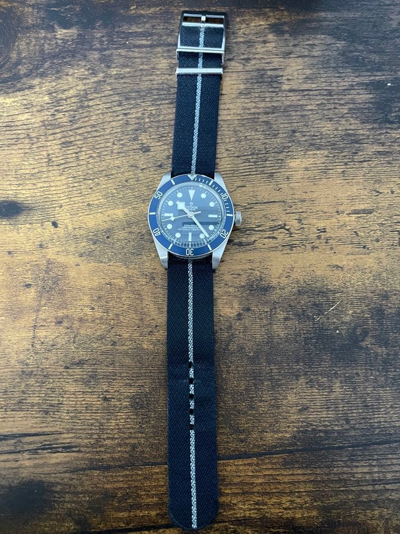 TUDOR ブラックベイ58 ブルー　ステンレスベルト付