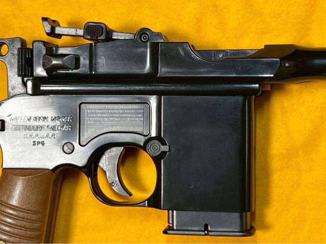 マルシン　モーゼルＭ７１２ モデルガン　1／１ 樹脂製　マルイ