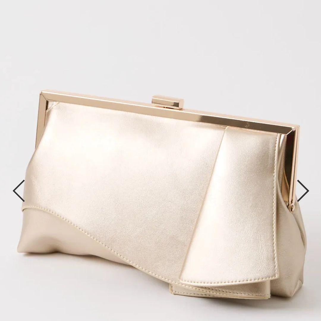 【AIMER（エメ）】ゴールド フレアタッククラッチバッグ