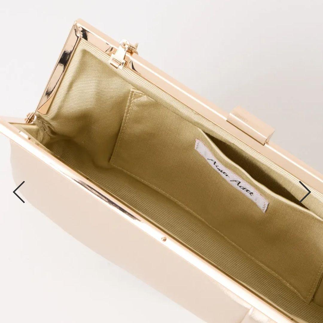 【AIMER（エメ）】ゴールド フレアタッククラッチバッグ