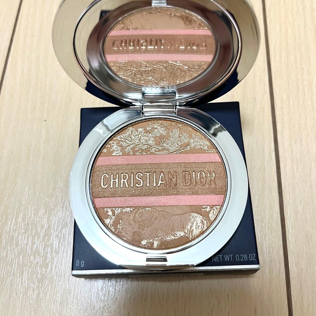 ディオール スキンフォーエヴァー ヌードブロンズ　グロウ 032 ピンクブロンズ