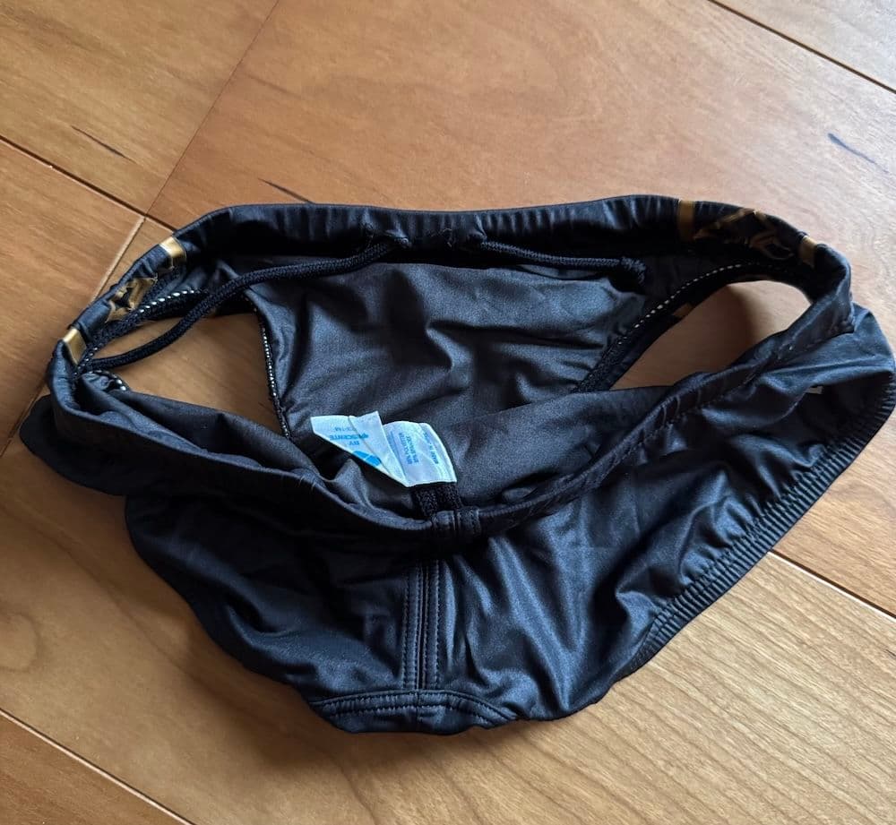 激レア】arena X-FLAT ARN-2025 翔泳伝説 競パン SS - メルカリ