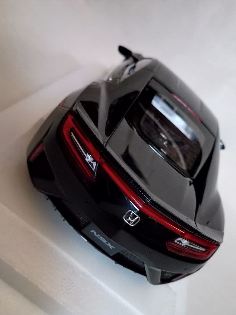 オートアート 1/18 ホンダ　NSX (ＮＣ1)