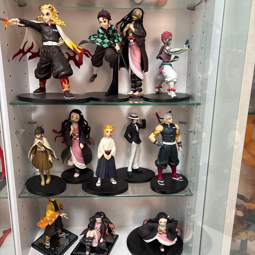 鬼滅の刃フィギュア 12体まとめ売り - メルカリ