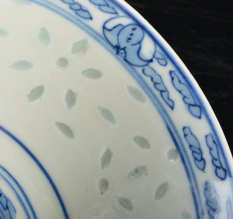 中国 大清康煕年製 青花蓮花文 透蛍手蓋茶碗 M R5197