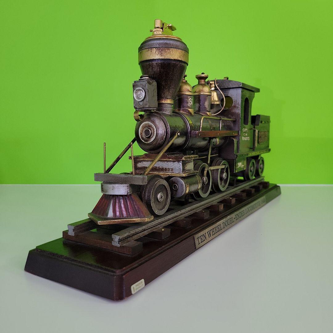 10輪貨物機関車 ライター付き模型