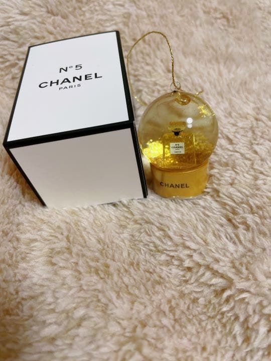 大変レアで希少な2021年限定✨No.5スノードーム 大変レアで希少な2021年限定✨No.5スノードーム