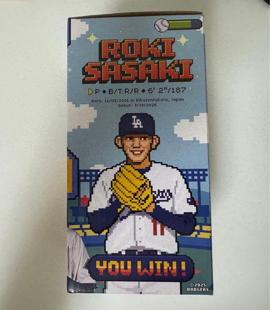8/4 佐々木朗希 ボブルヘッド ドジャー・スタジアム限定配布品