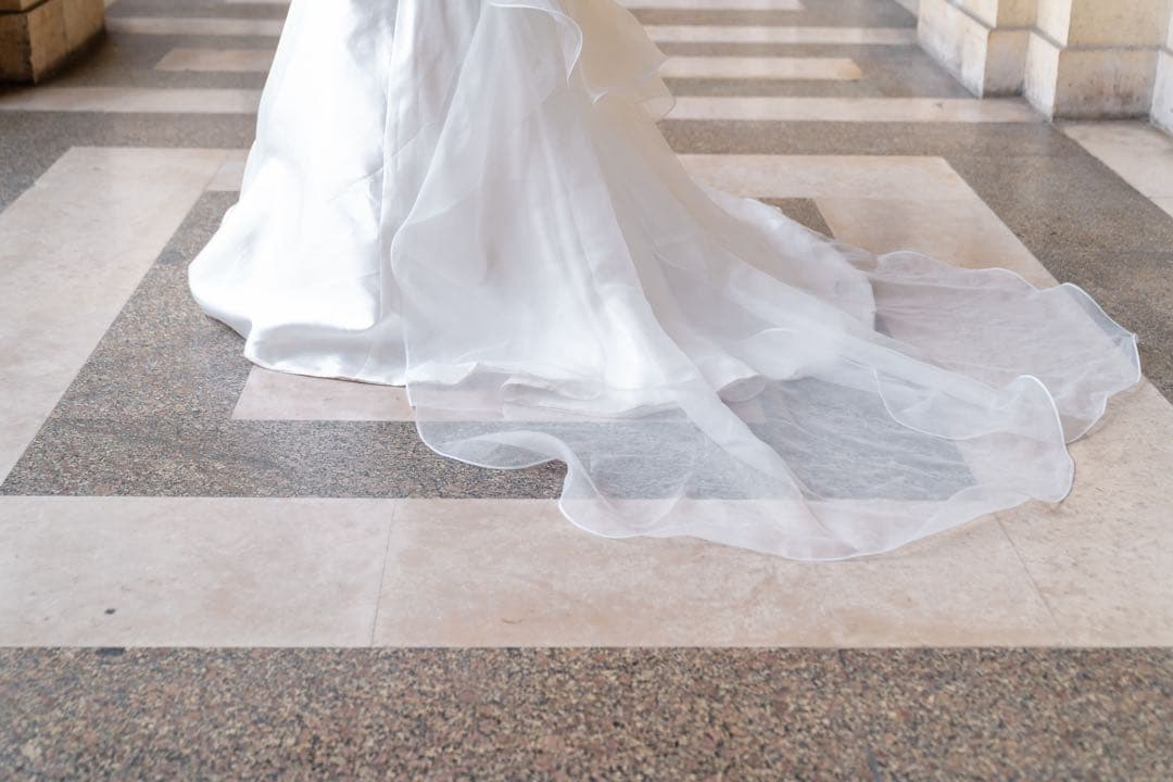 アントニオリーヴァ風ウエディングドレストレーン