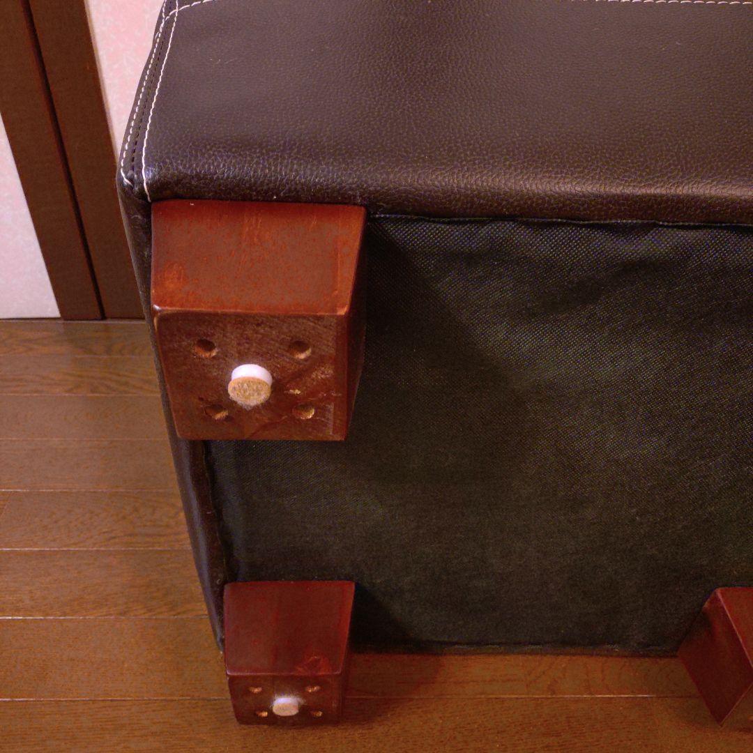 クラスティーナ　ブラウン本革オットマン