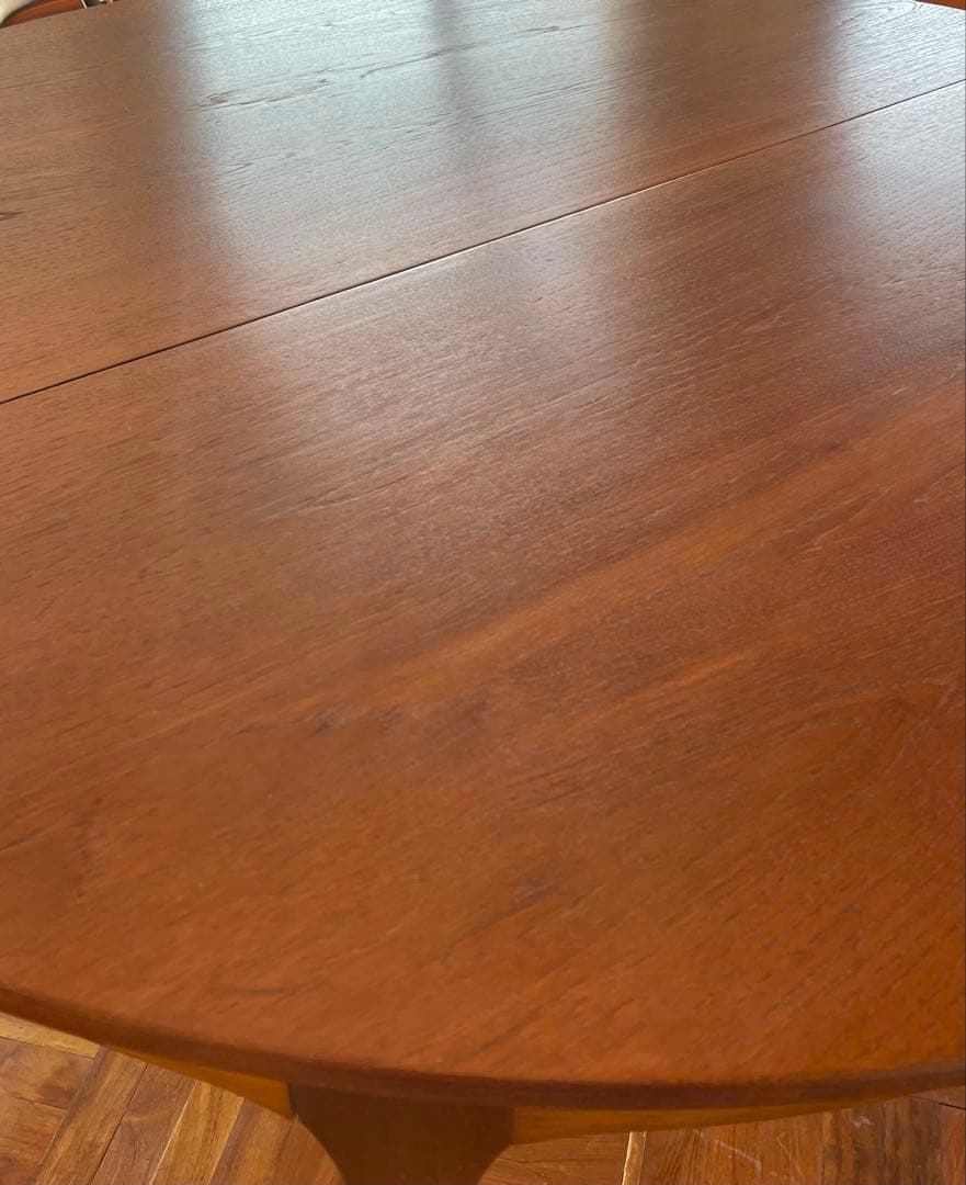 イギリス ヴィンテージ チーク ラウンド エクステンション ダイニング テーブル