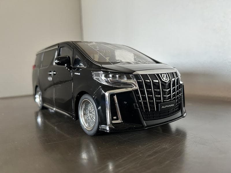 アルファード ハイブリッド ブラック 1/18 エアロ 30系後期 未使用