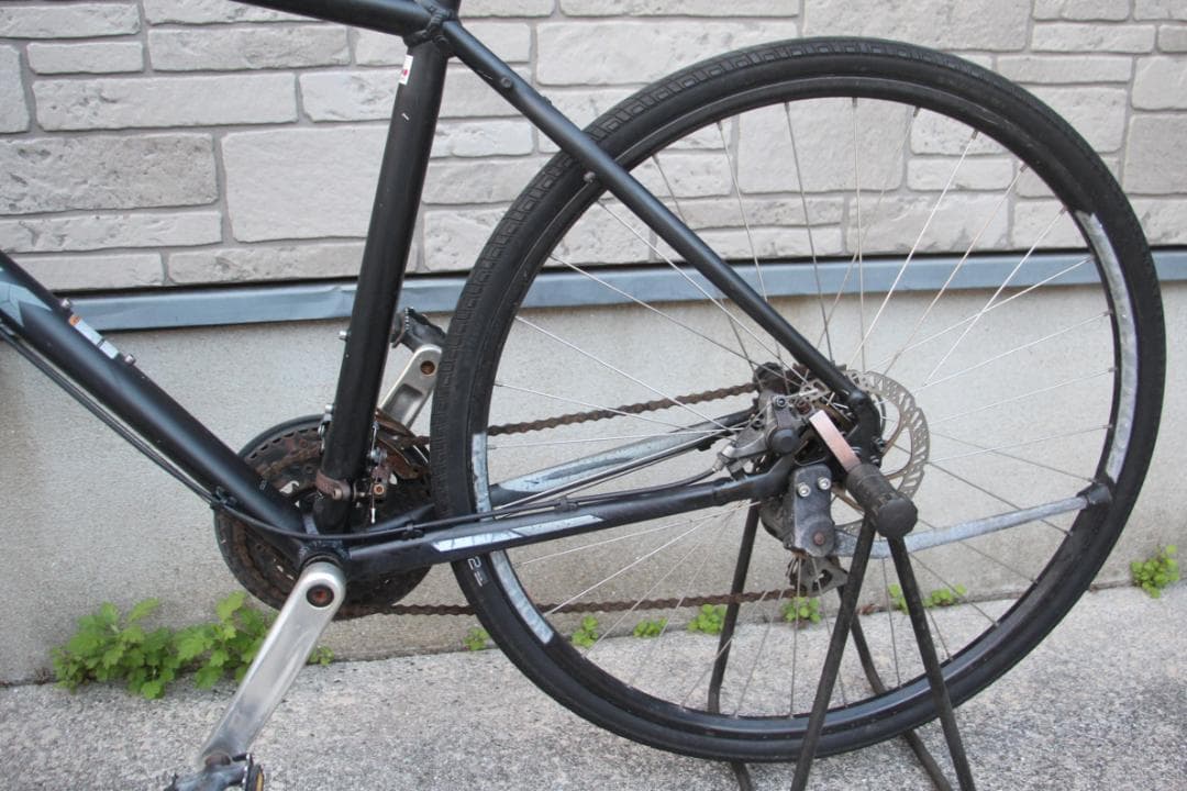 引き取り限定♪人気のTREK♪FX2♪通学やレジャーなどに♪マッドブラック♪