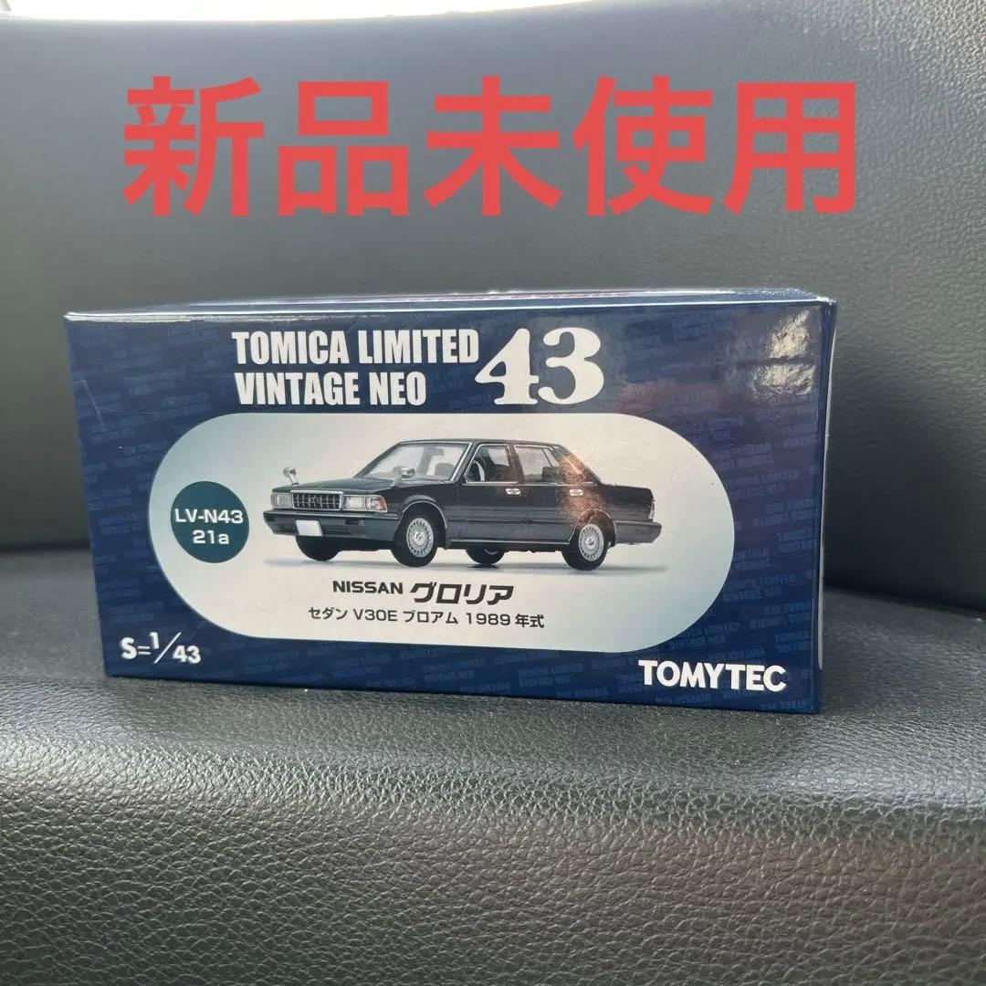 TOMICA LIMITED VINTAGE NEO 43 NISSANグロリア