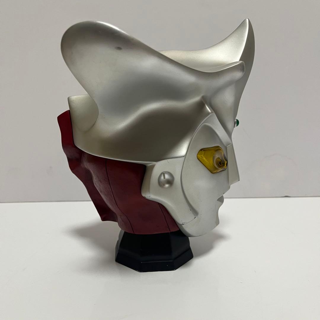 希少 メディコムトイ ウルトラマン レオ 1/2 スケール マスク - メルカリ