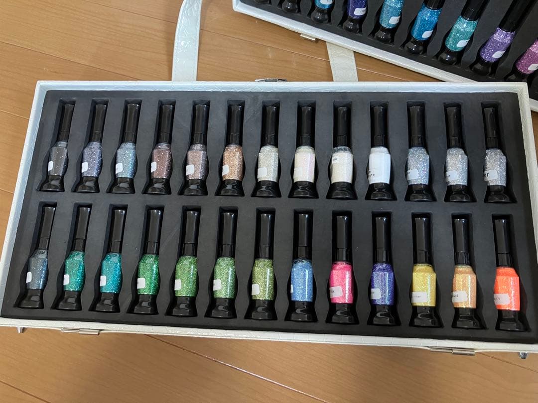 ボディージュエリー　グリッター　ラメ　52色セット