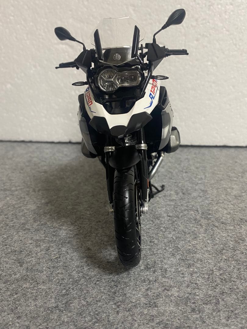 BMW R1250GS 1/12スケールモデル