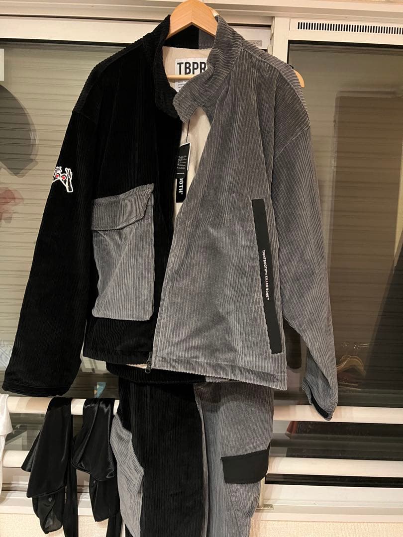 あんスタ 紫之創 一番カフェ バレンタインまるかく缶バッジ 薫 泉 晃牙