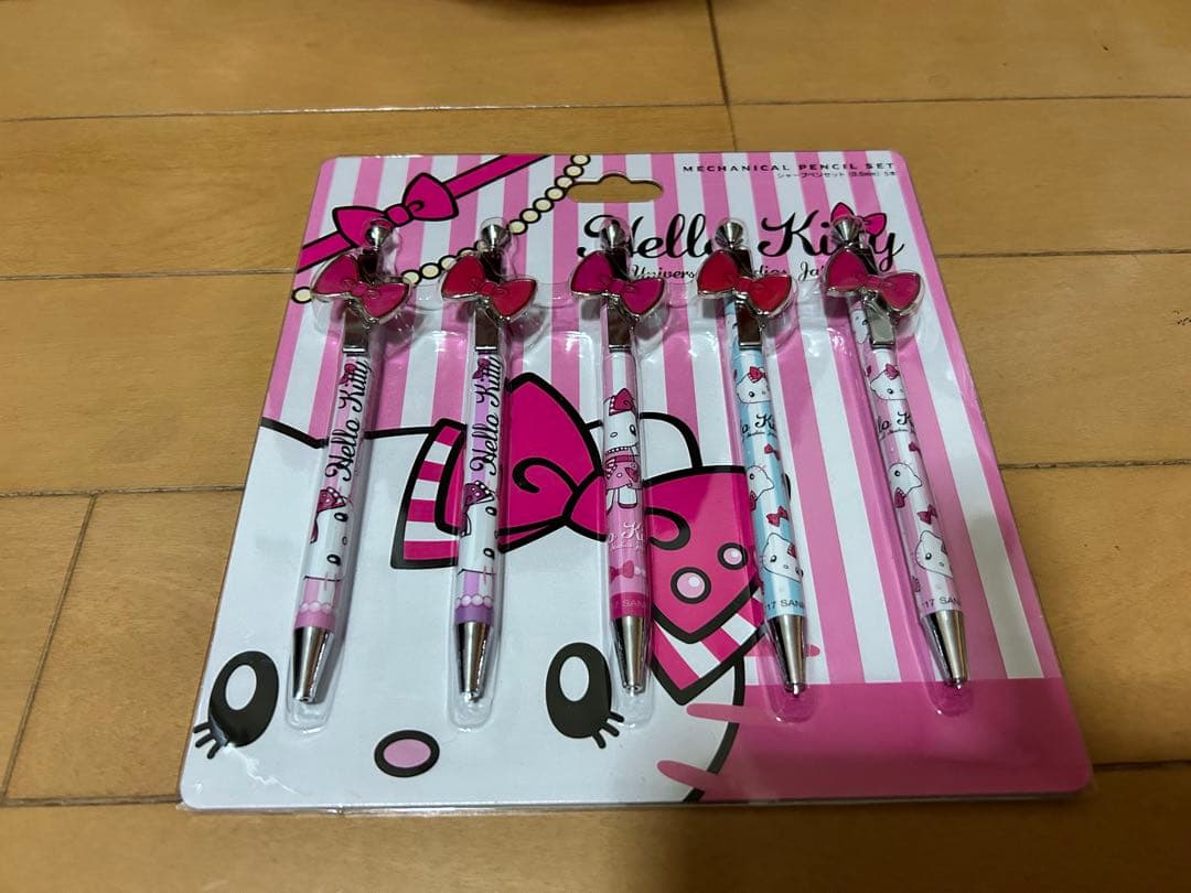 レア　USJユニバハローキティ シャープペンシル 5本セット