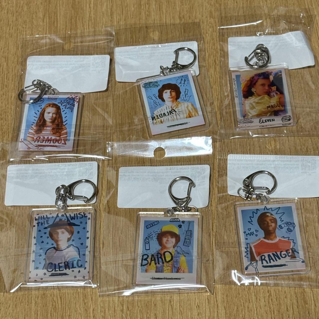 ストレンジャー・シングス 落書きデザイン キーホルダー全6種類セット