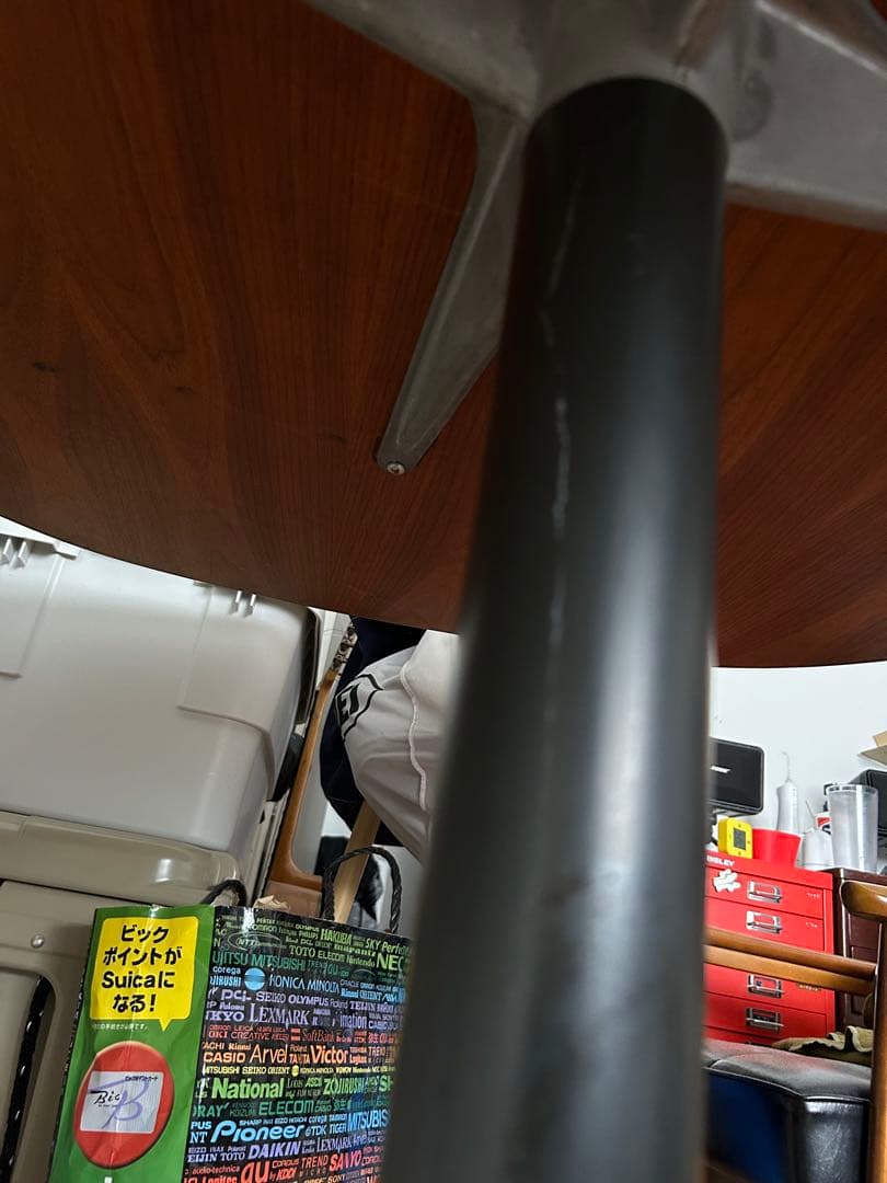 （値下げ）【引取限定】ハーマンミラー　イームズ　セグメンテッドベーステーブル