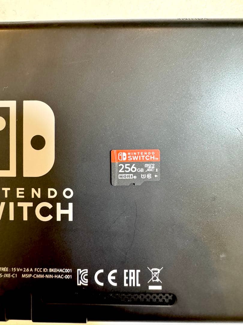 Nintendo Switch+プロコントローラー2台+ 256GB SDカード