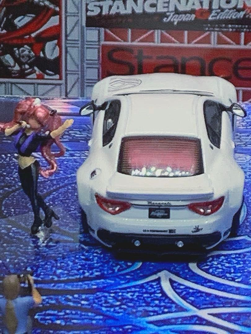 1/64 LBWK マセラティグランツーリスモ　ホワイトラスト1台