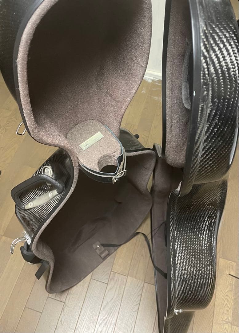 伝統と信頼のドイツGEWA製カーボン チェロケース、フラッグシップ