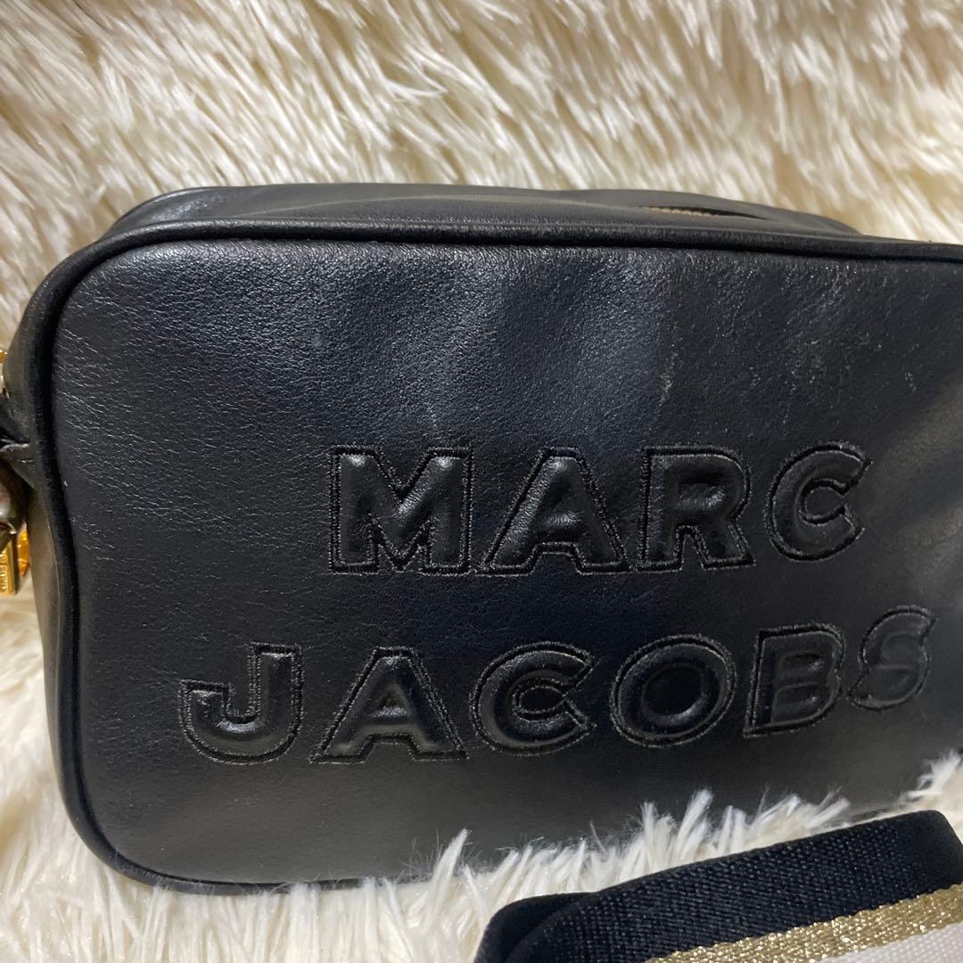 美品　マークジェイコブス レザーショルダーバッグ 2WAY エンボスロゴ 黒