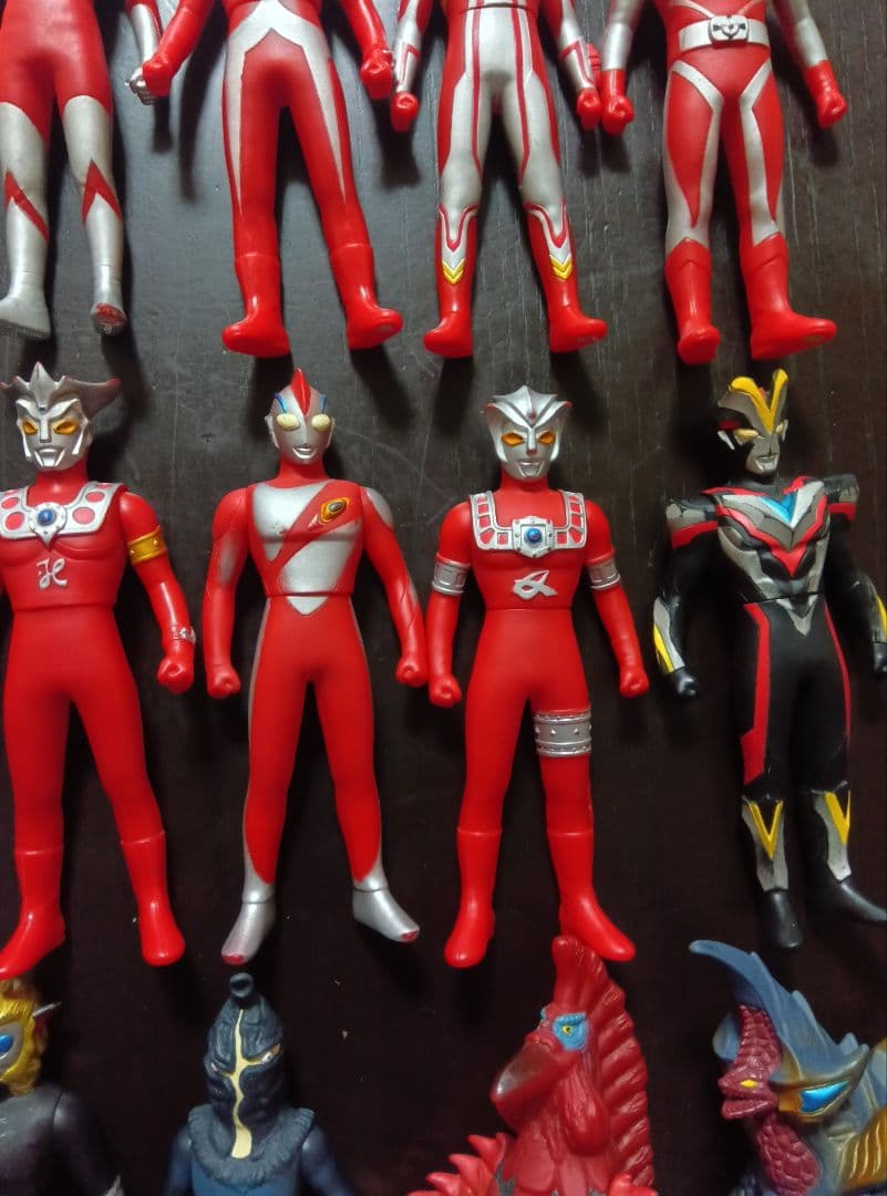 ウルトラマンおもちゃまとめ売りライブサイン付きソフビギンガスパーク