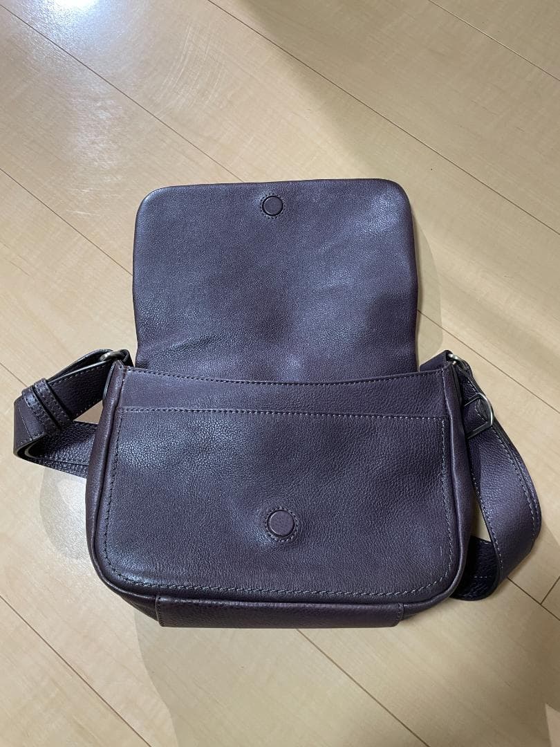 土屋鞄トーンオイルヌメ ミディアムショルダー(パープル)