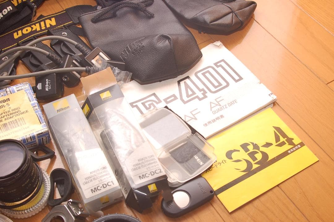 片付け】Nikon 一眼レフカメラ、アクセサリー大量セット