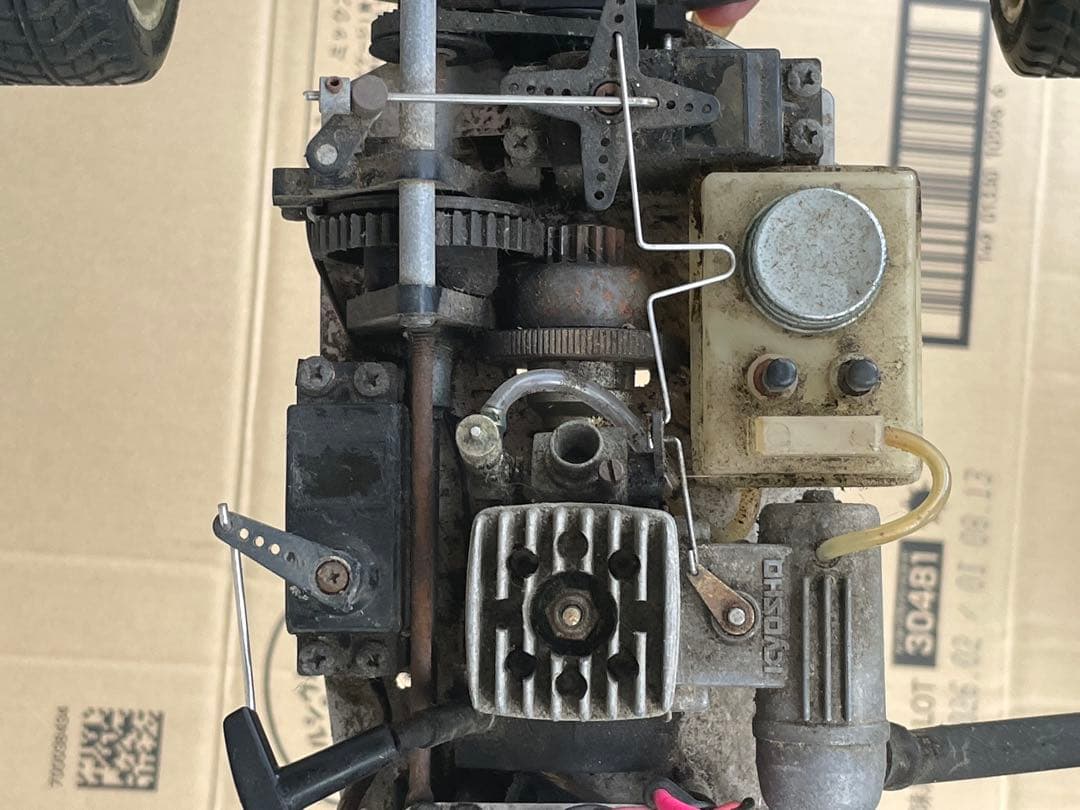 京商ガソリンエンジン ホビーラジコン 動作未確認