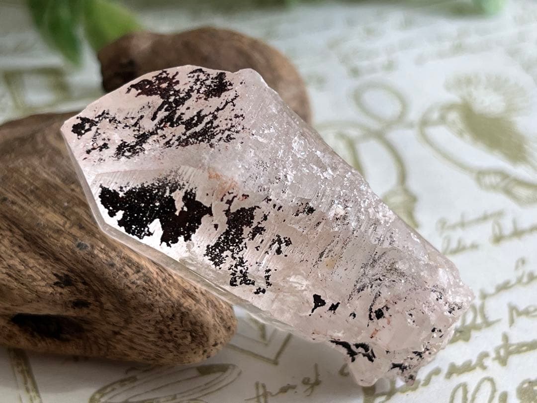 チャネリング レコードキーパー✨ ヒマラヤ マニカラン産 ピンク水晶 原石