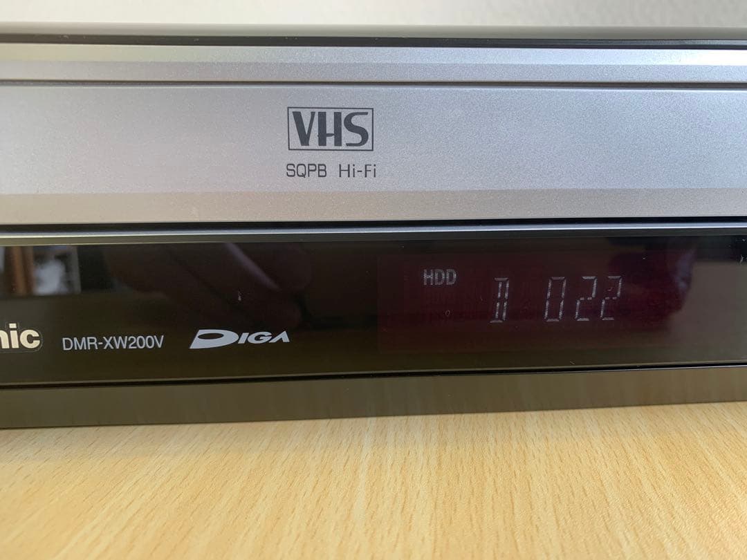 Panasonic VHS一体型DVDレコーダー DIGA DMR-XW200V