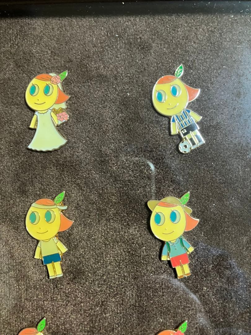 ミドリ電化　ミドリちゃんピンバッジ12種コンプリートケース