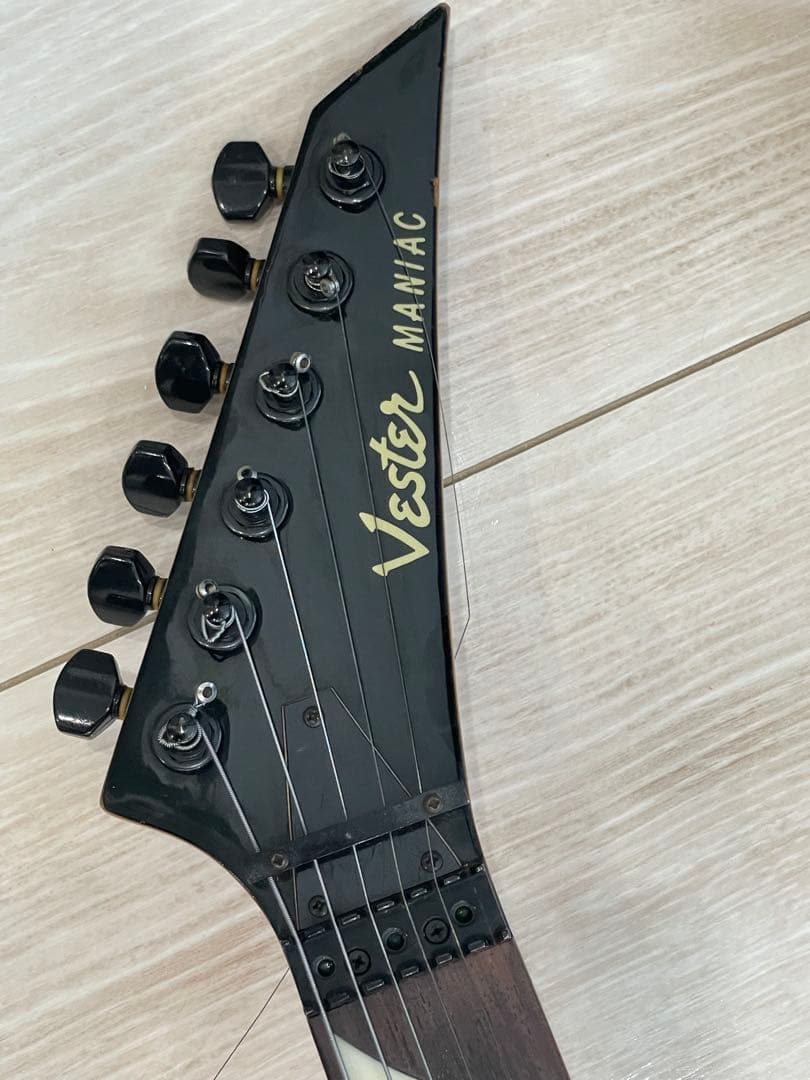 エレキギターVESTER MANIAC - yellows.co.jp 日本