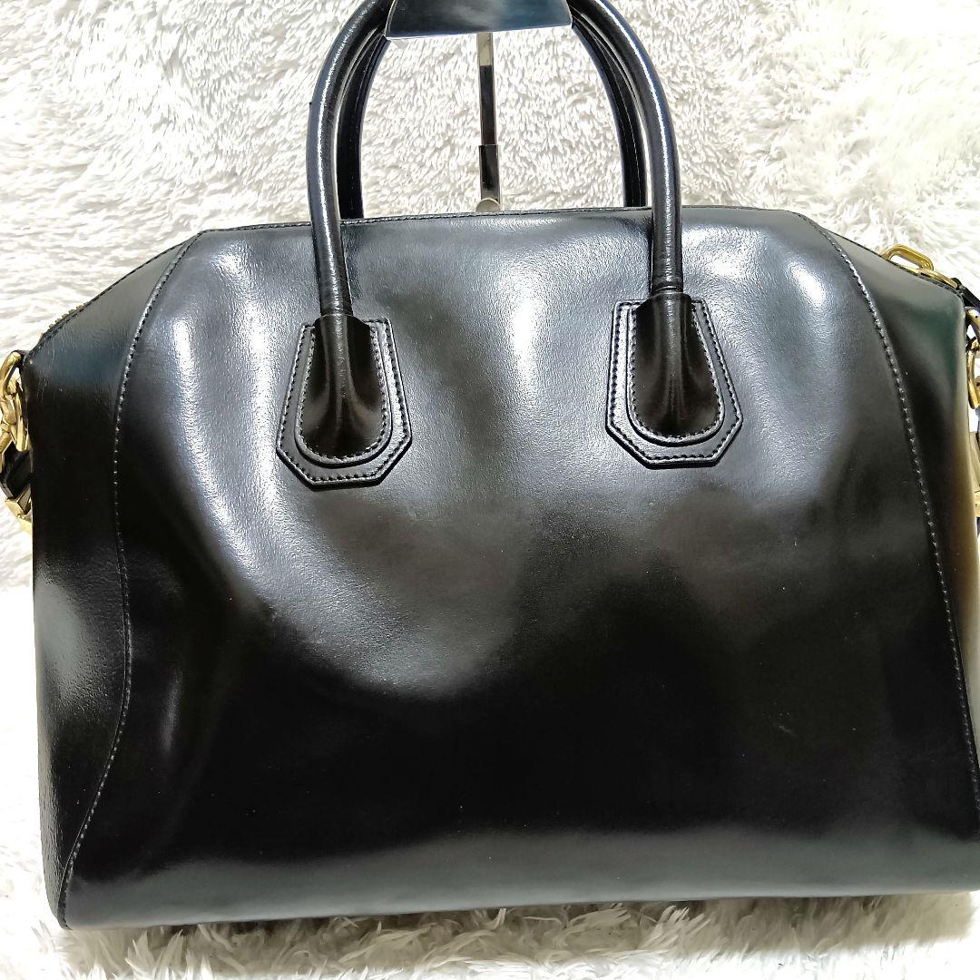 ジバンシィ　ハンドバッグ　ショルダーバック　黒　アンティゴナ　レザー　正規品