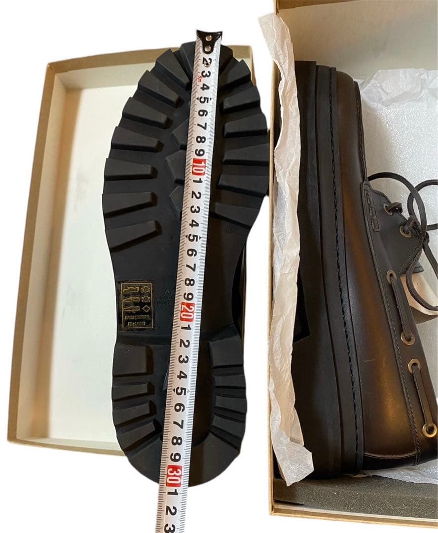 美品　箱付き　APC アーペーセー　デッキ　モカシン　シューズ　レザー　ブラウン