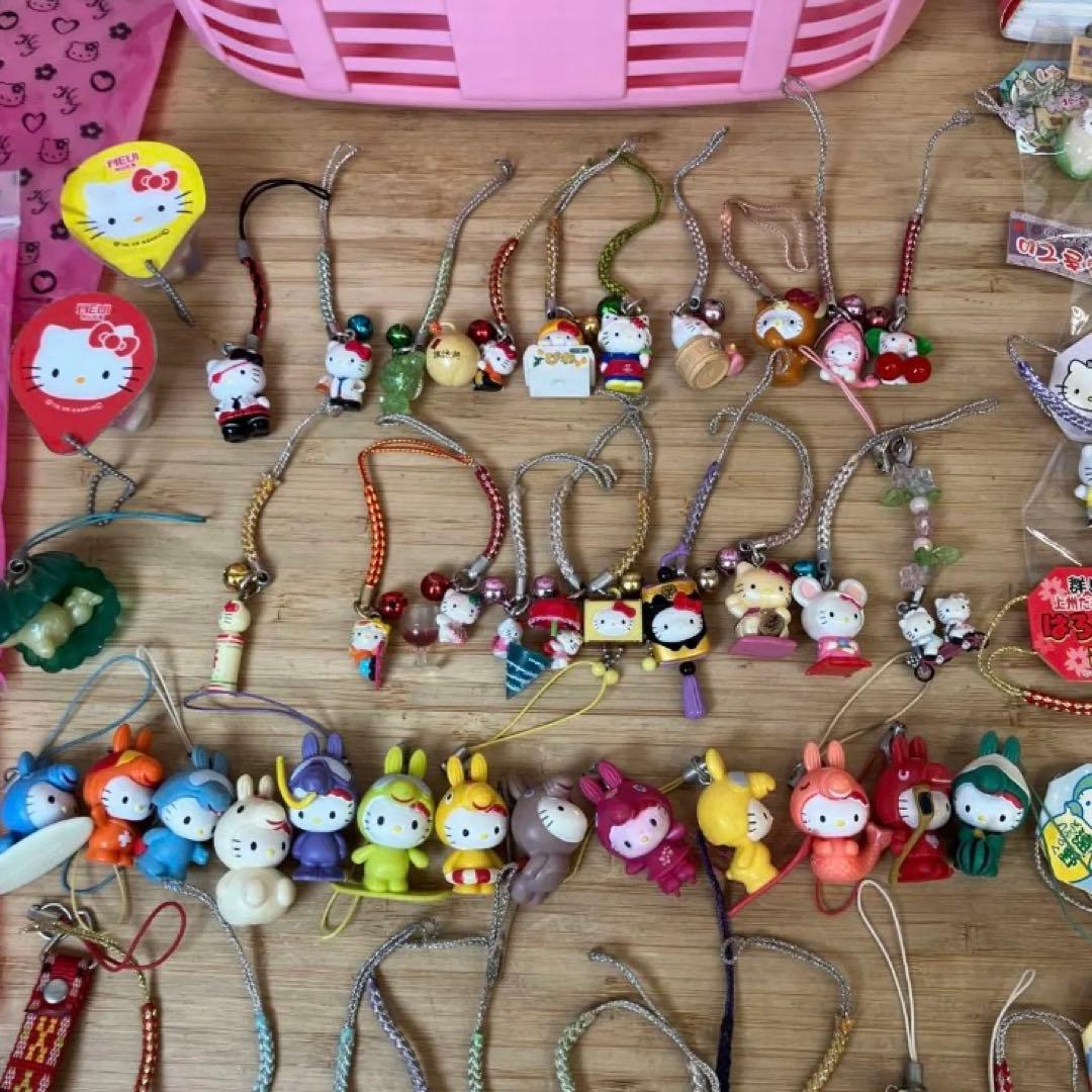 ご当地キティ ハローキティ ストラップ 152個セット まとめて まとめ売り