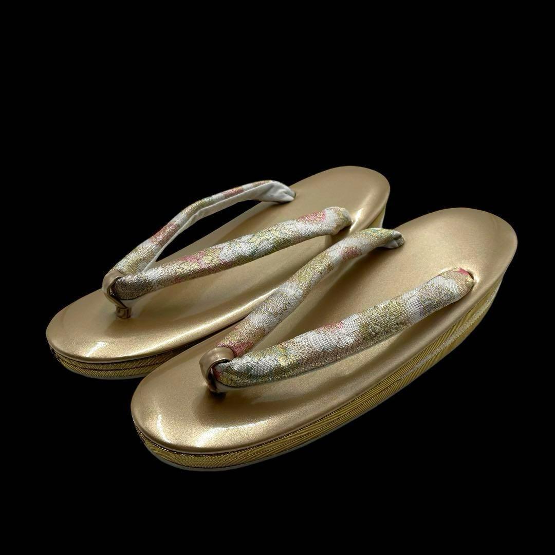 美品✨バッグ草履セット✨ゴールド　桜文様　和装着物用✨フォーマル　成人式