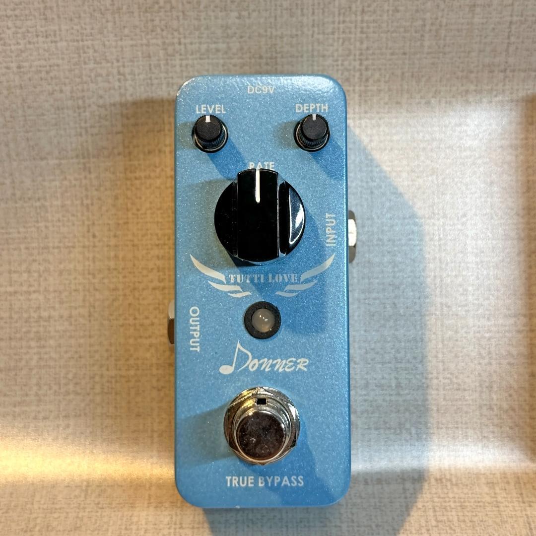 コーラス・ディレイ・リバーブ　ギターエフェクター