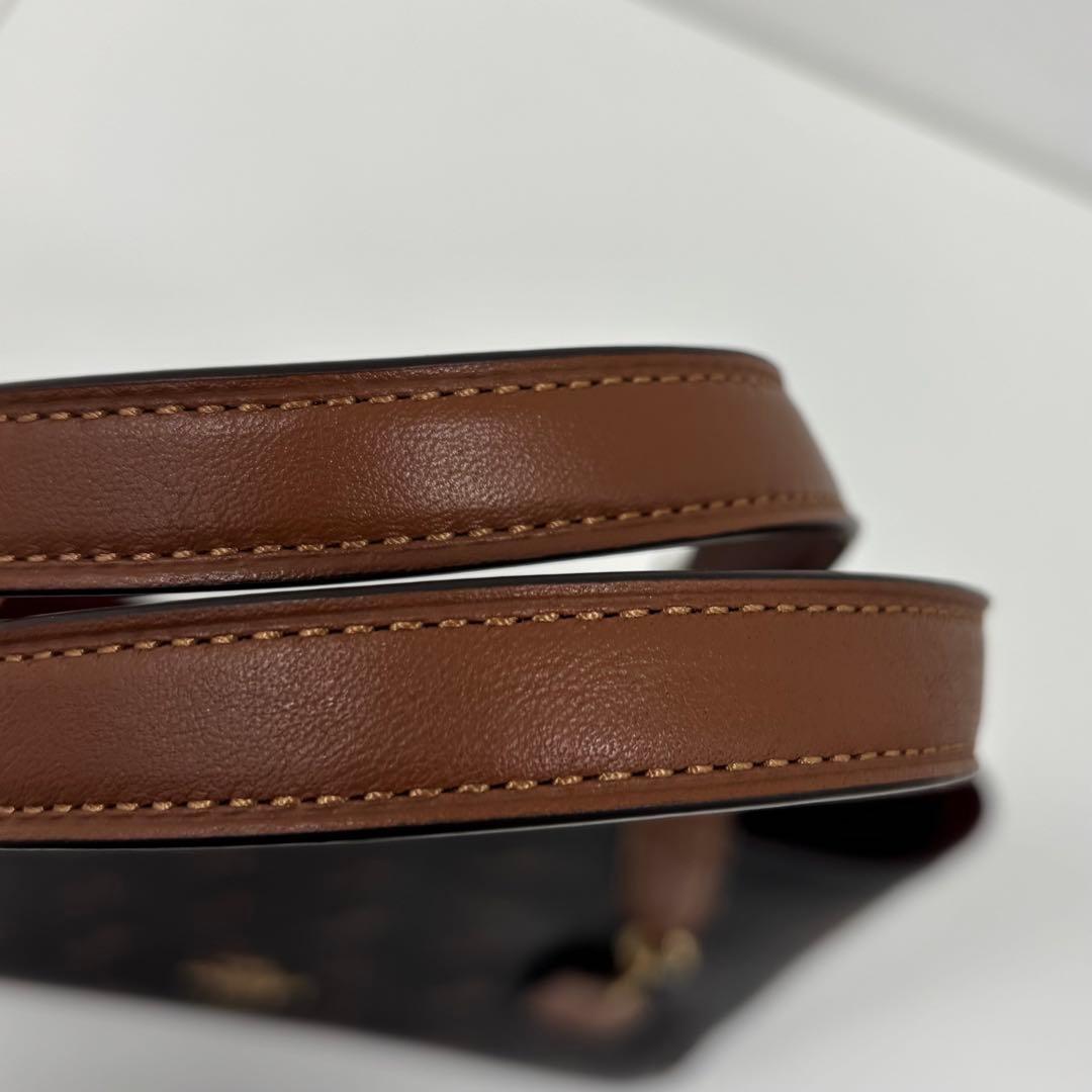 【極美品】COACH コーチ トートバッグ シグネチャー チャーム付き