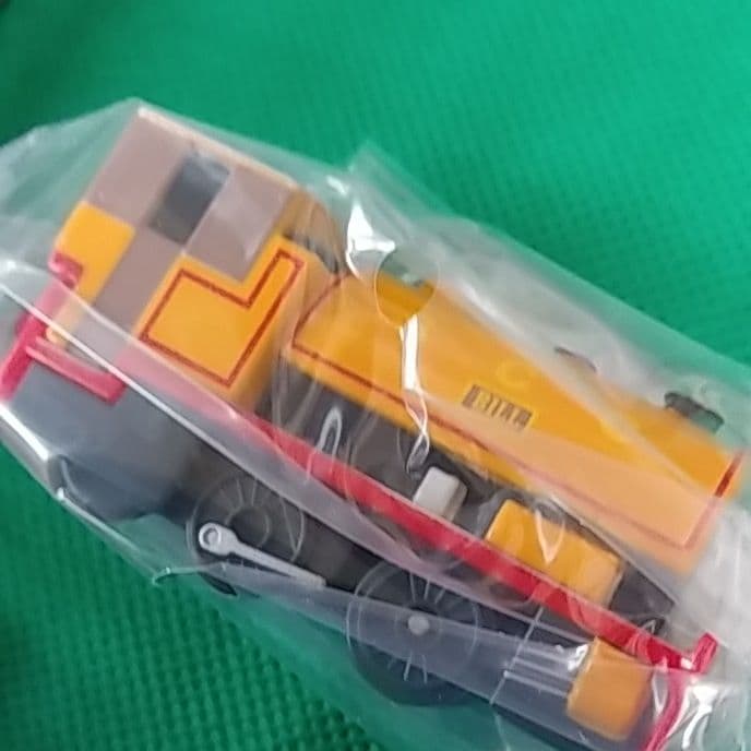 トミカ◆αアルファシステム◆機関車トーマス◆ドナルド他３台セット◆未使用①